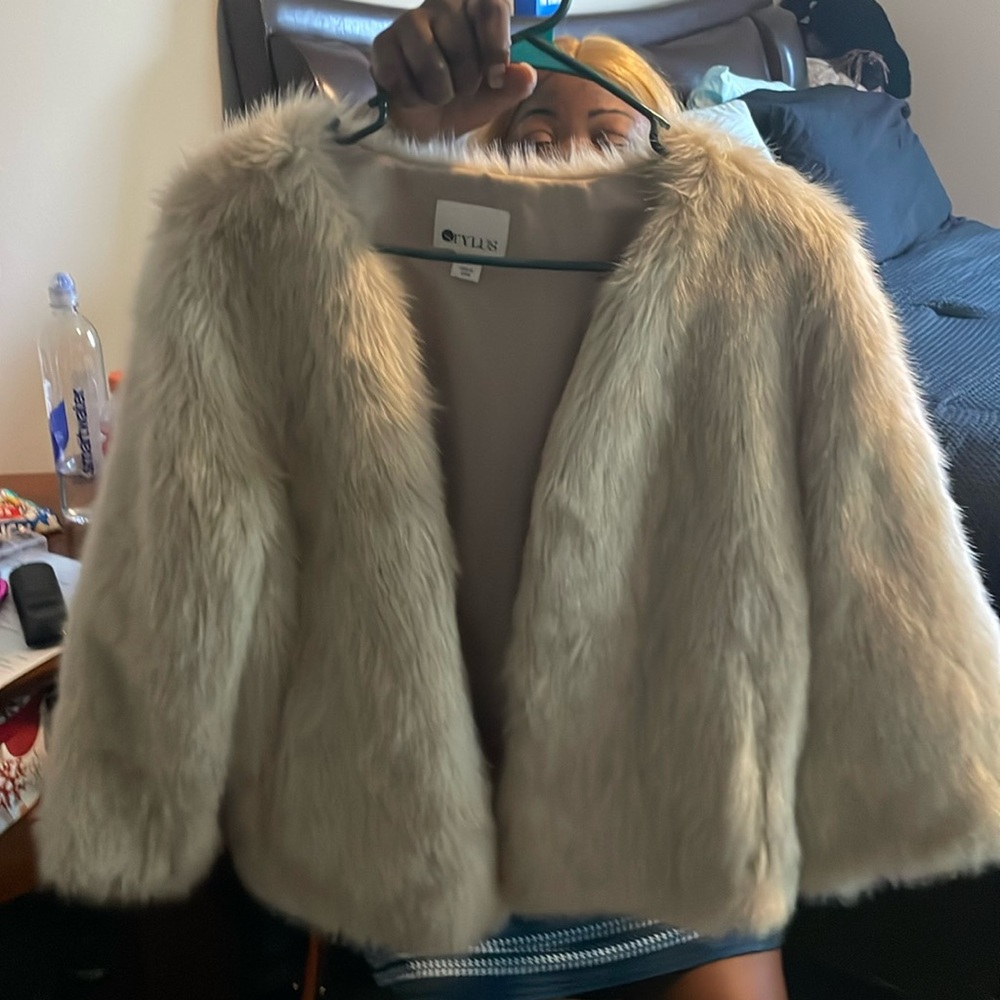 Winter midwaist fur coat